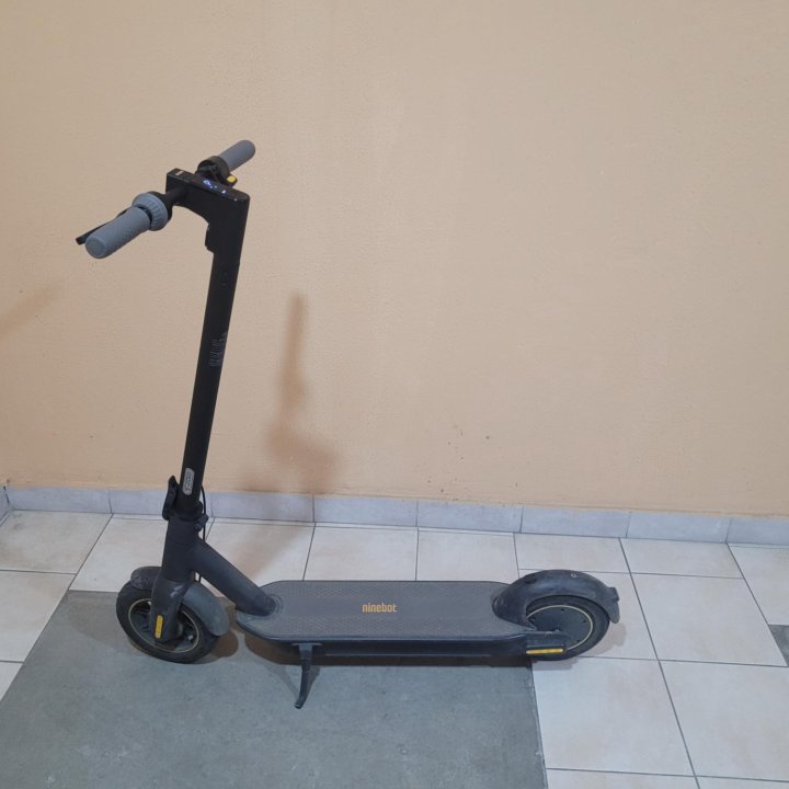 Ninebot KickScooter Max G30