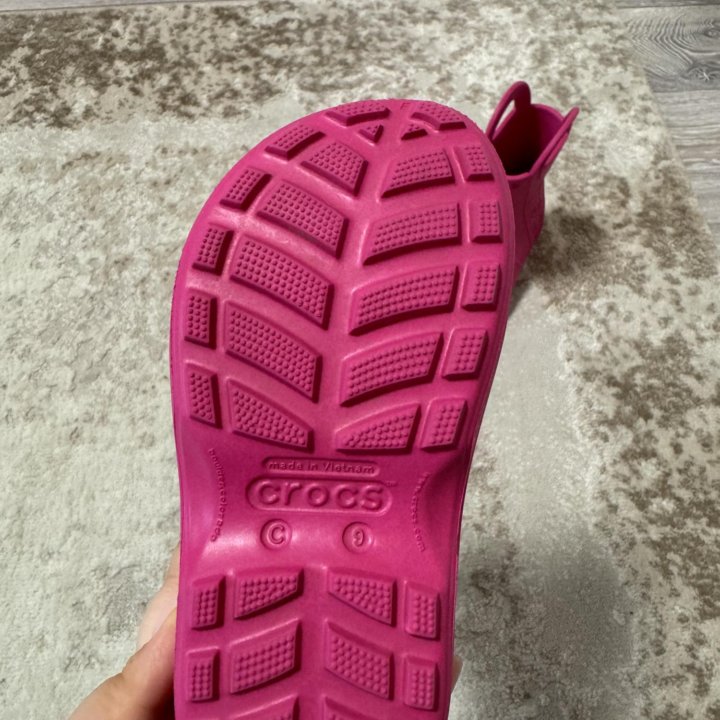 Резиновые сапоги crocs