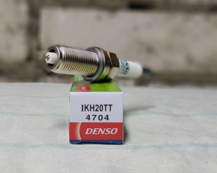 Свеча зажигания Denso IKH20TT