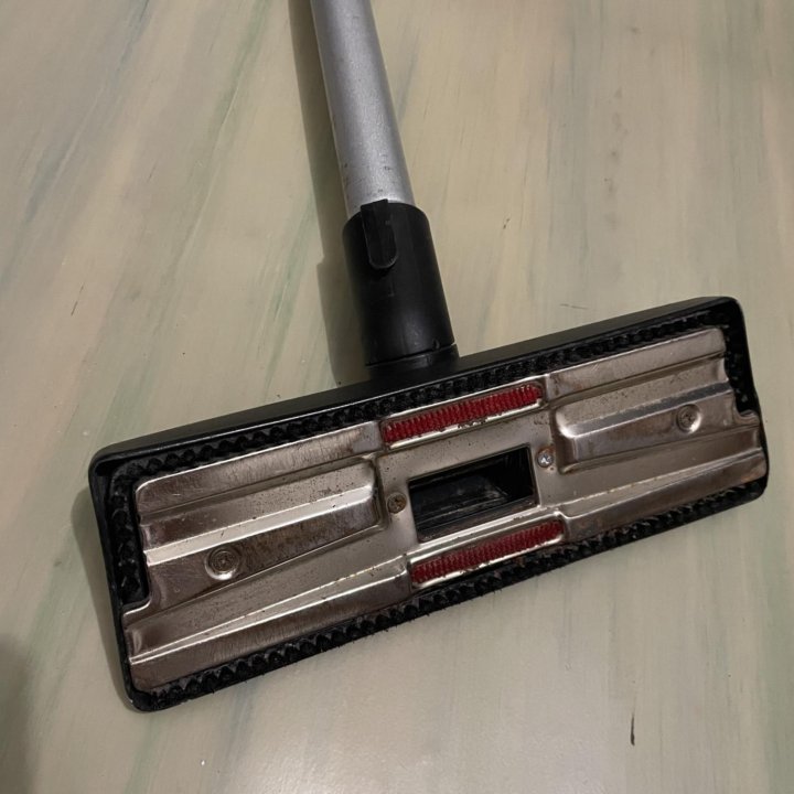 Пылесос hover 1800W