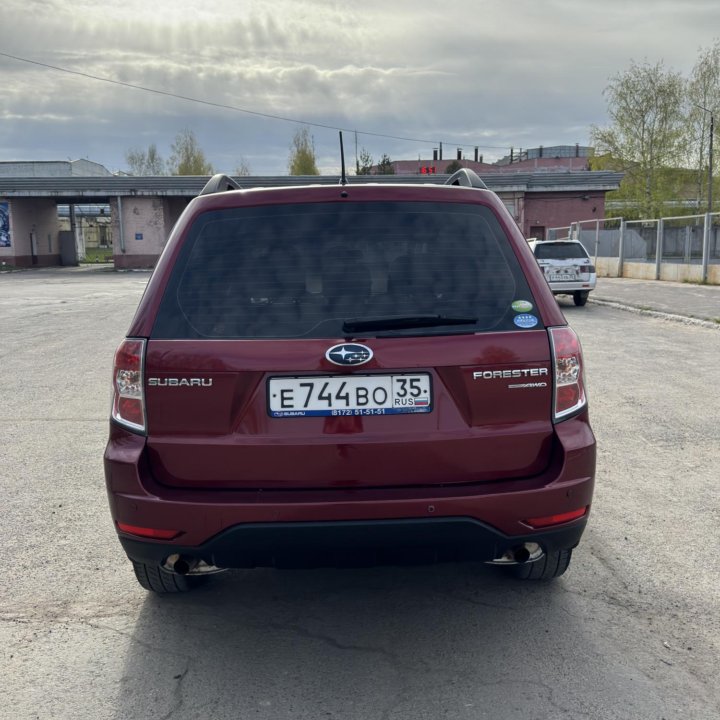 Subaru Forester, 2010