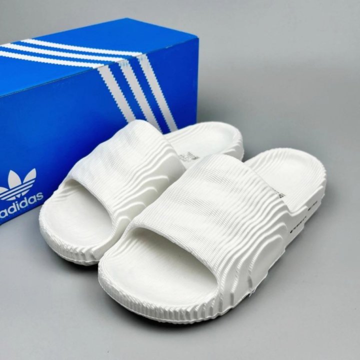 Шлепанцы Adidas Adilette 22 Slides