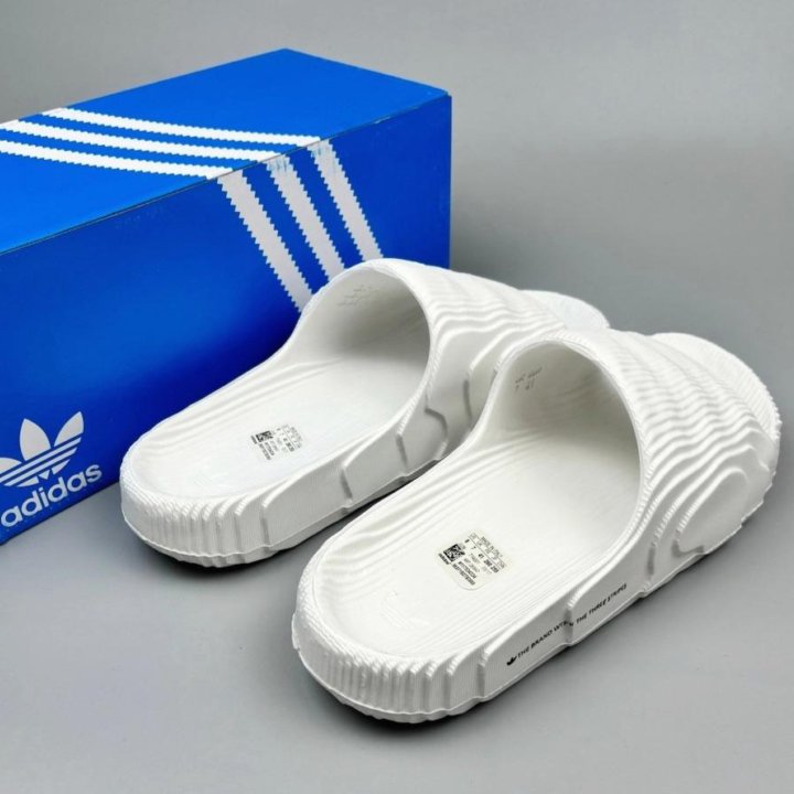 Шлепанцы Adidas Adilette 22 Slides