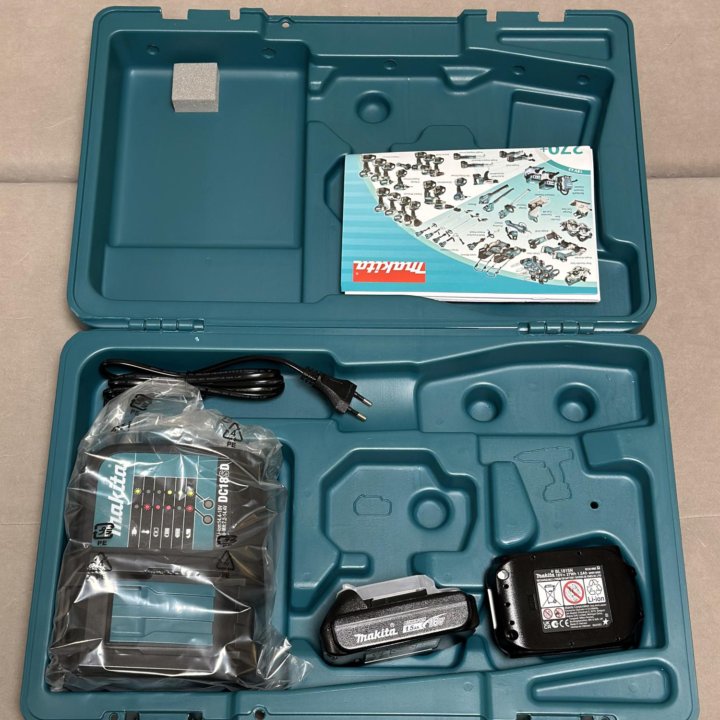 Кейс+2 акк. 1,5 ач+зарядное для Makita 18v