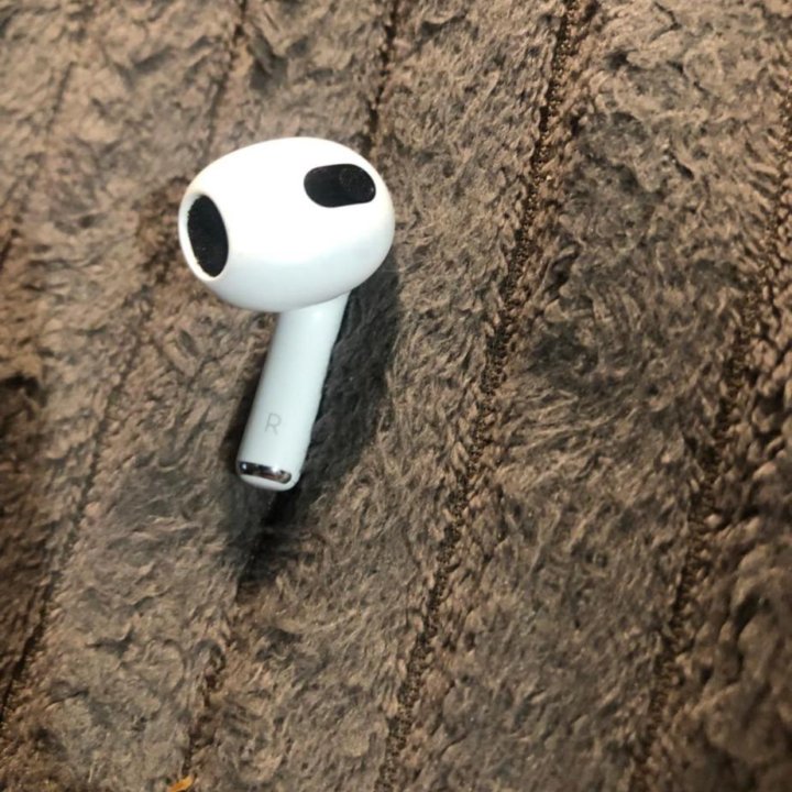 AirPods 3