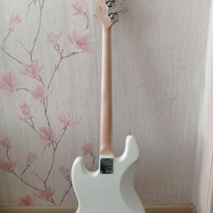 Бас гитара Aria STB/JB B WH