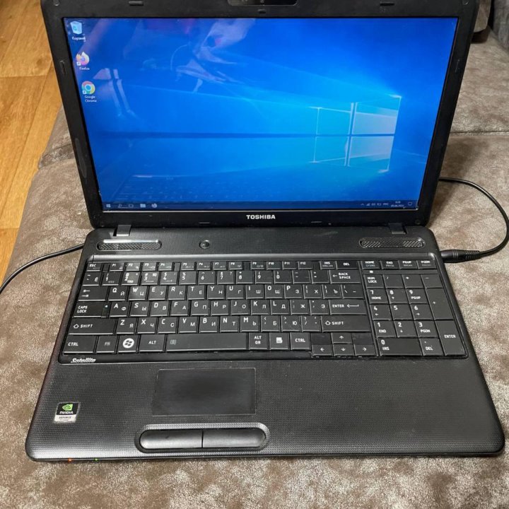 Ноутбук toshiba satellite