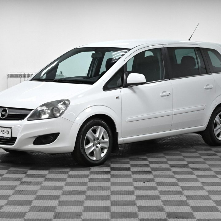 Opel Zafira, 2011