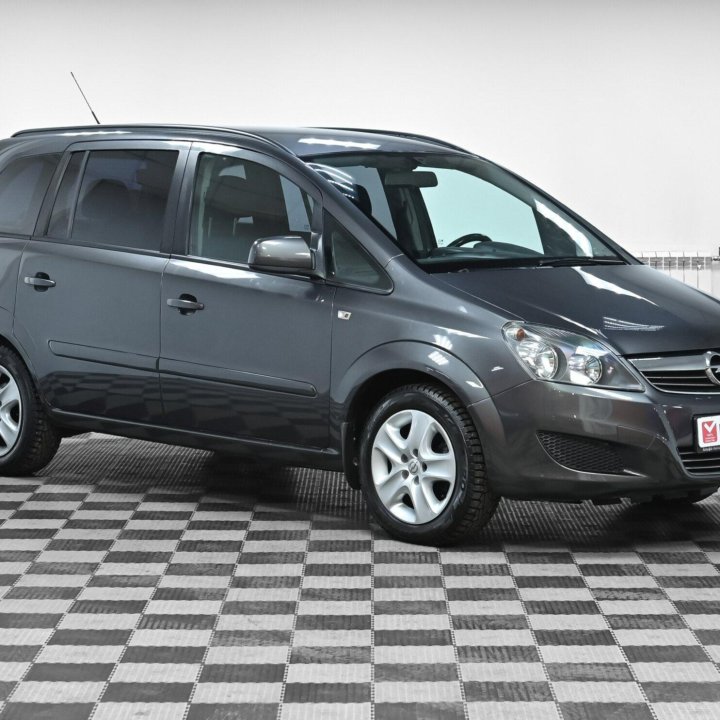 Opel Zafira, 2012