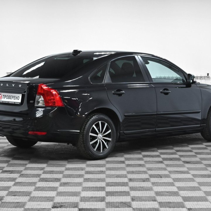 Volvo S40, 2010