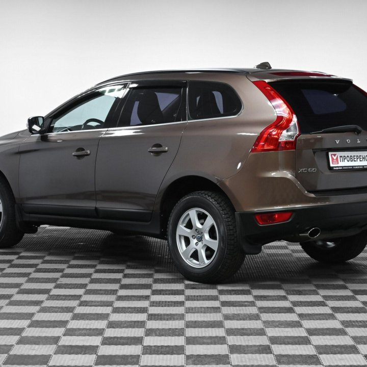 Volvo XC60, 2010