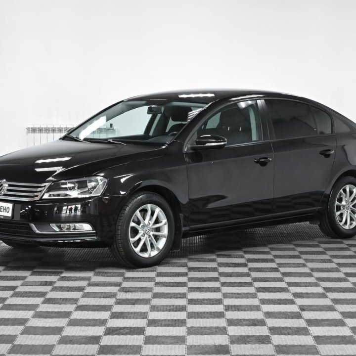 Volkswagen Passat, 2011