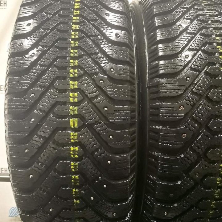 Goodyear UltraGrip 500 R15 195/65 91T