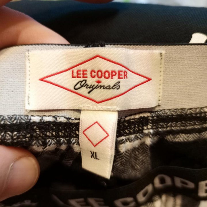 Мужская пижама, популярного бренда. Lee Cooper.