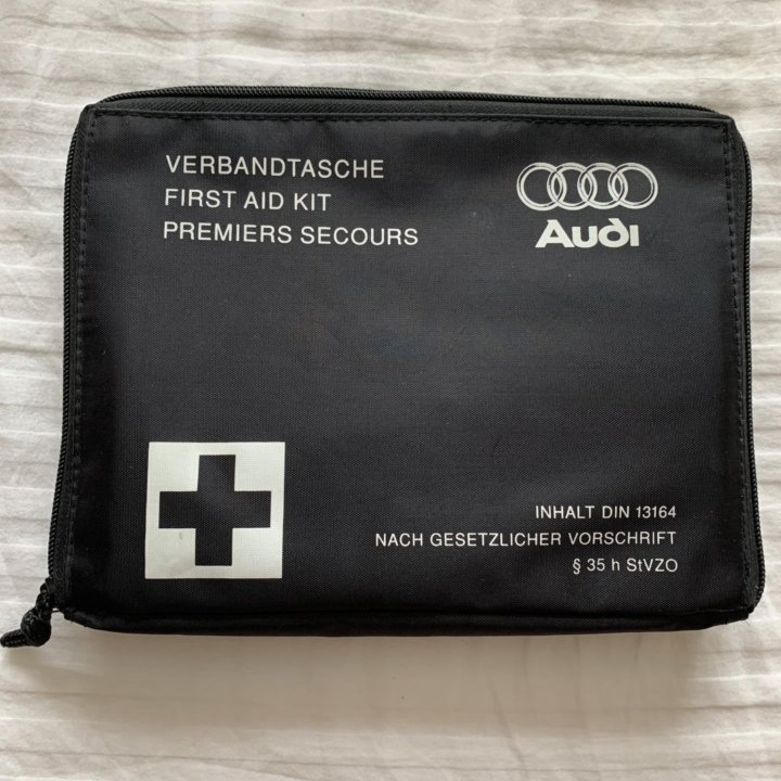 Аптечка от Audi