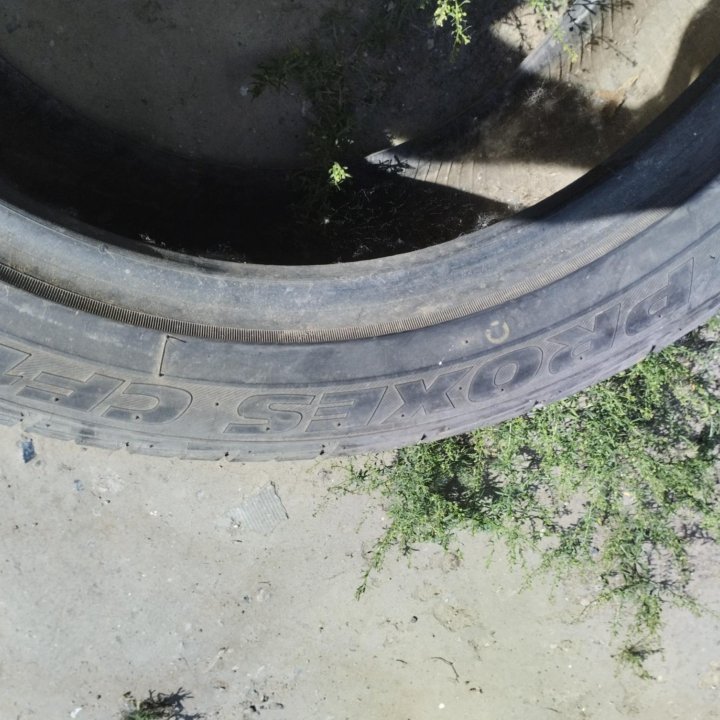 1 шт 235/45 R 17 Toyo