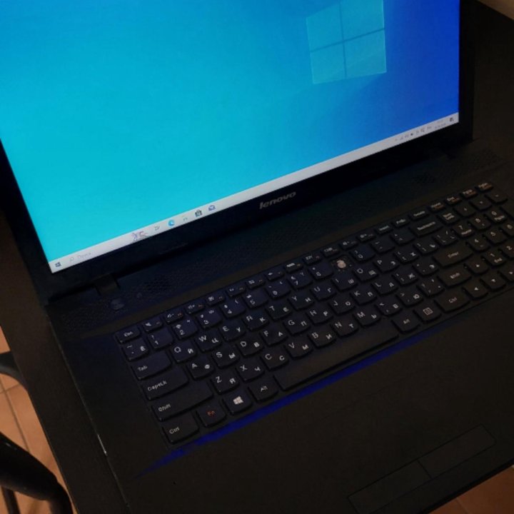 Ноутбук lenovo G700