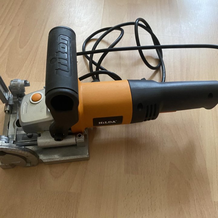 Шуруповерт ,Фрезер