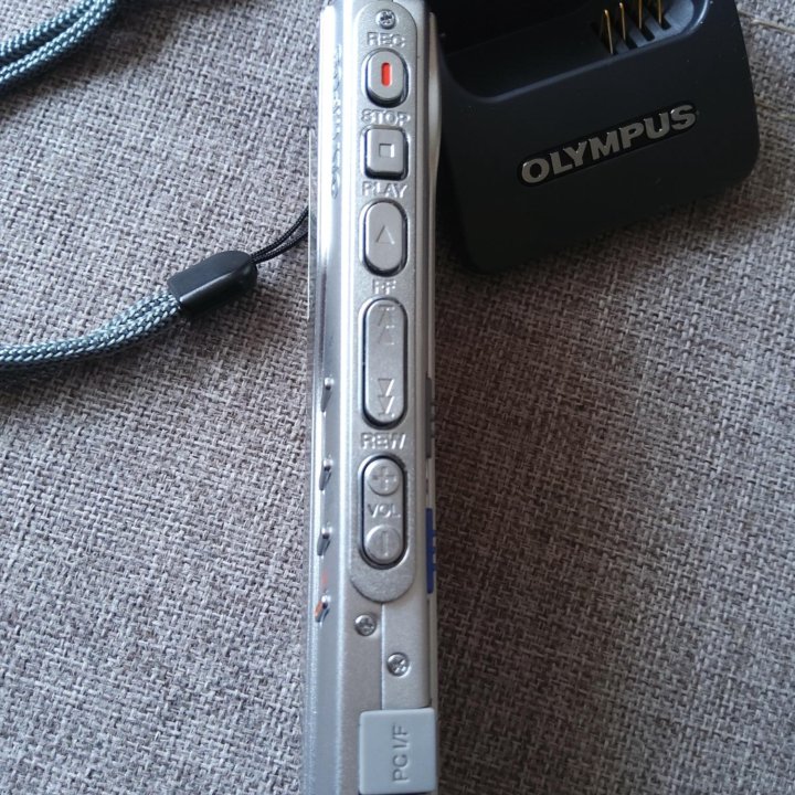 Диктофон olympus dm-20