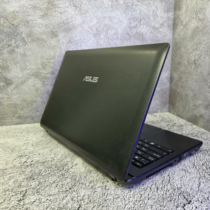 Ноутбук asus на Core i3-2310M/ 8 gb/ ssd 120 gb