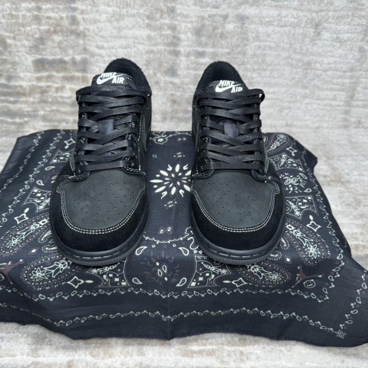 Кроссовки Nike x Travis Scott Black Phantom