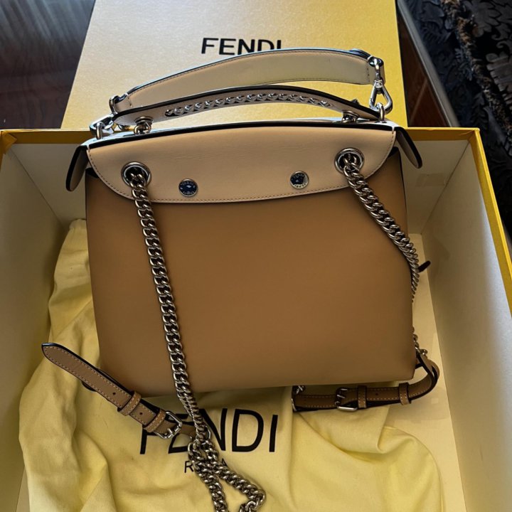 Сумка Fendi Натуральная кожа