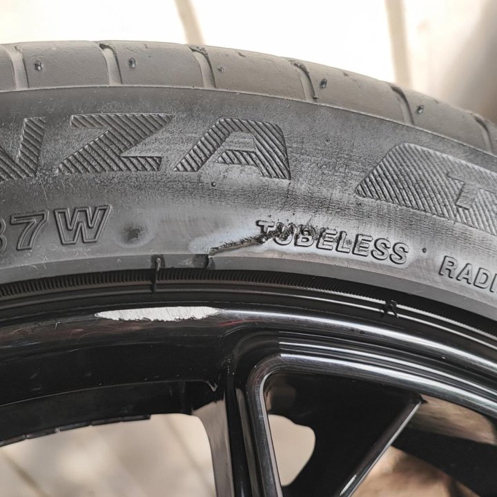 Колеса в сборе HRE, BRIDGESTONE r17 4:100