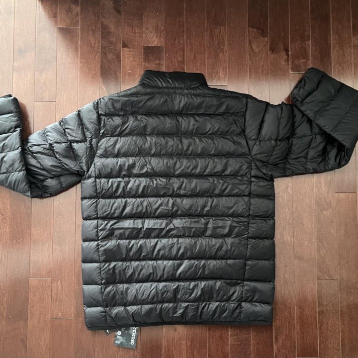 Легкий пуховик Eddie Bauer CirrusLite Down Jacket