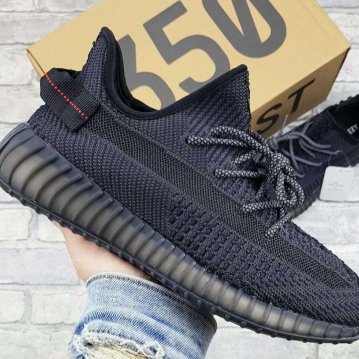 Кроссовки Adidas Yeezy Boost 350