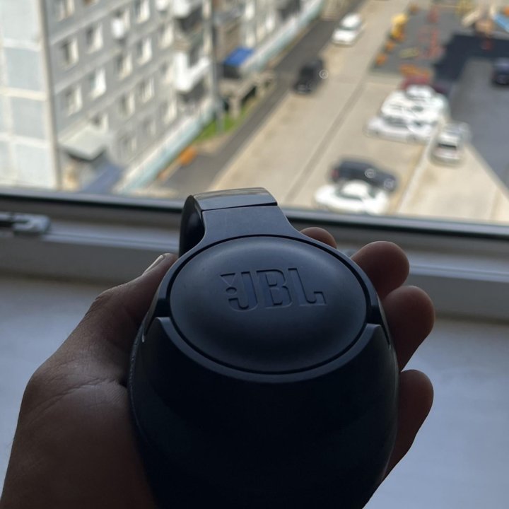 JBL tune 710bt