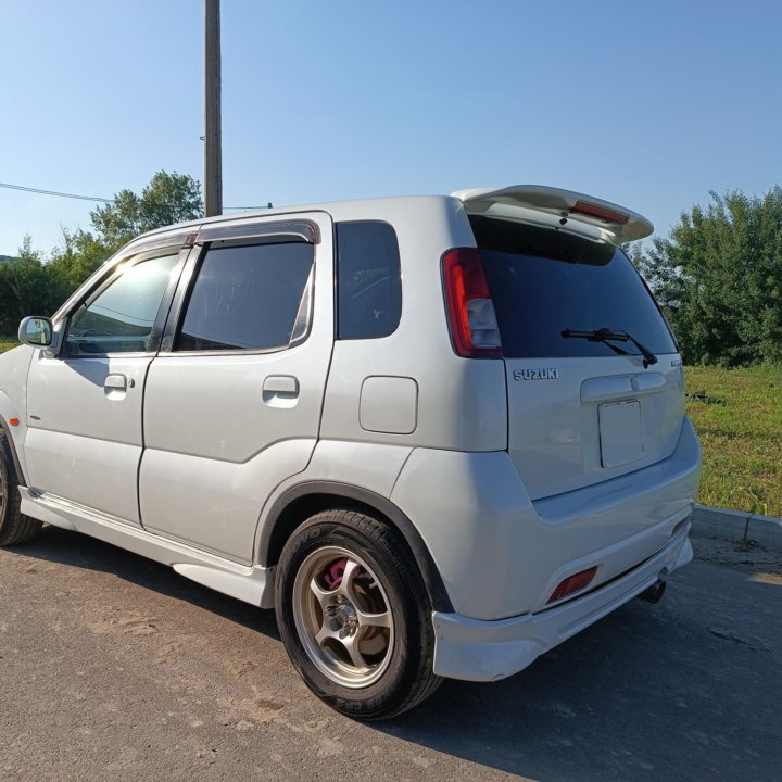 Suzuki Swift, 2001