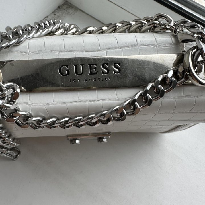 Сумка Guess