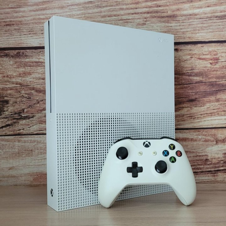 Xbox ONE S 1тб + Игры