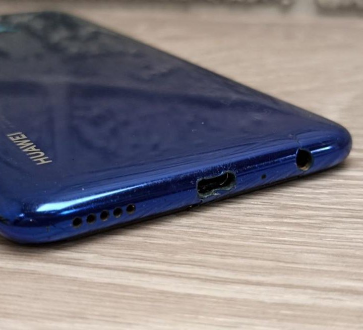 Смартфон Huawei P Smart (2019) 3/32 Gb, синий