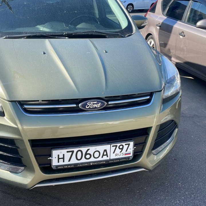 Ford Kuga, 2013