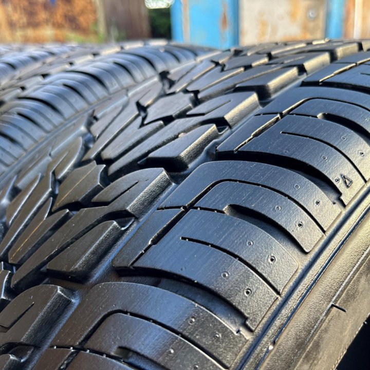 Лето Nexen Roadian HP 215/65 R16 102H