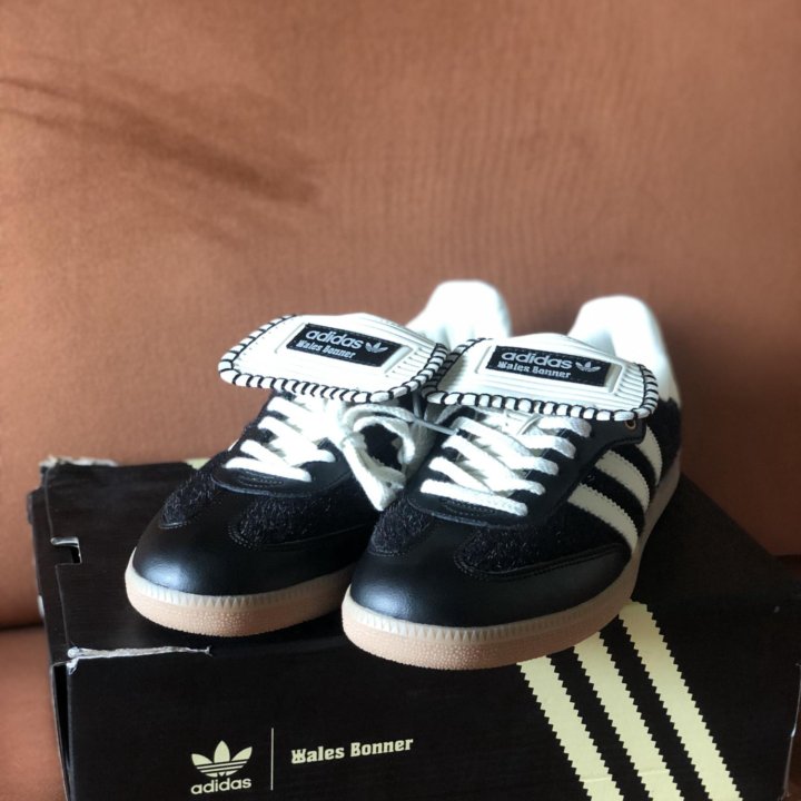 Кроссовки Adidas Samba Wales Bonner