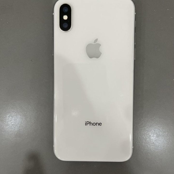 iPhone X