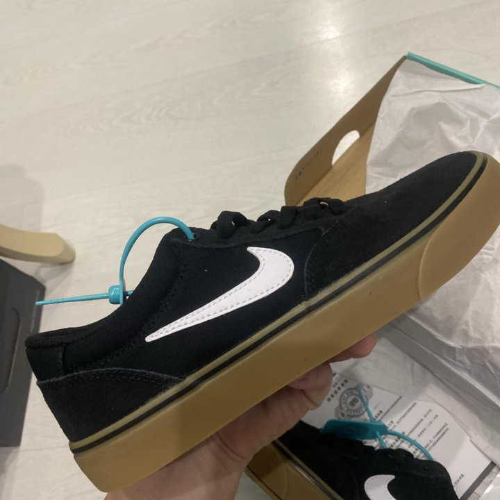 Nike Sb кроссовки