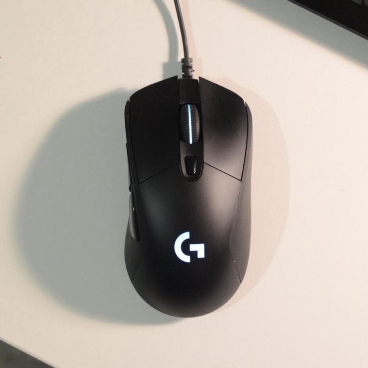 Logitech g403