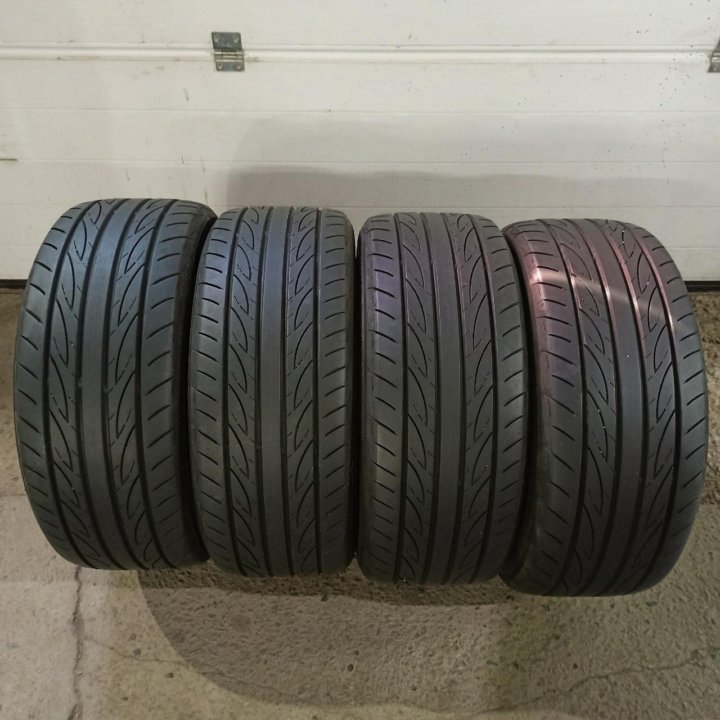 245/45R18 Yokohama Advan Fleva V701 (Артикул 7611)