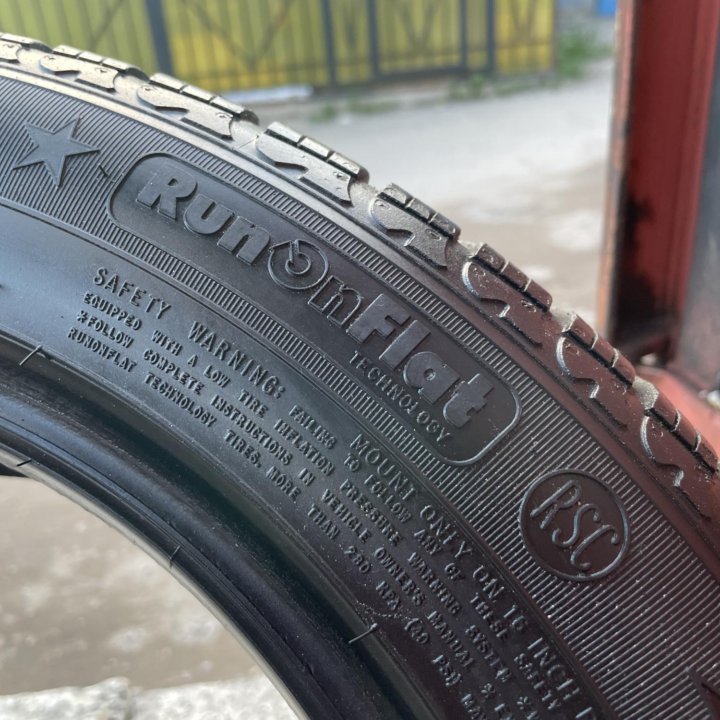 Goodyear UltraGrip Performance 2 RunFlat