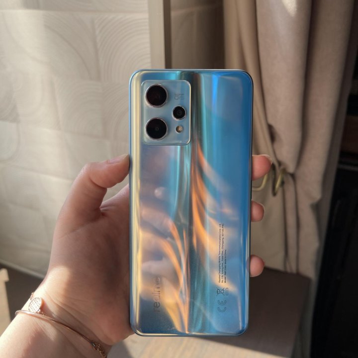 realme 9Pro+, 6/128 гб