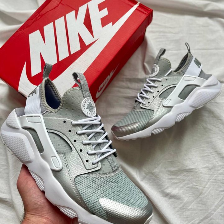 Кроссовки Nike Air Huarache