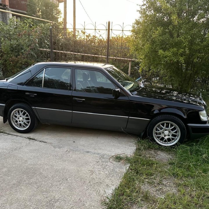 Mercedes-Benz E-Класс, 1991