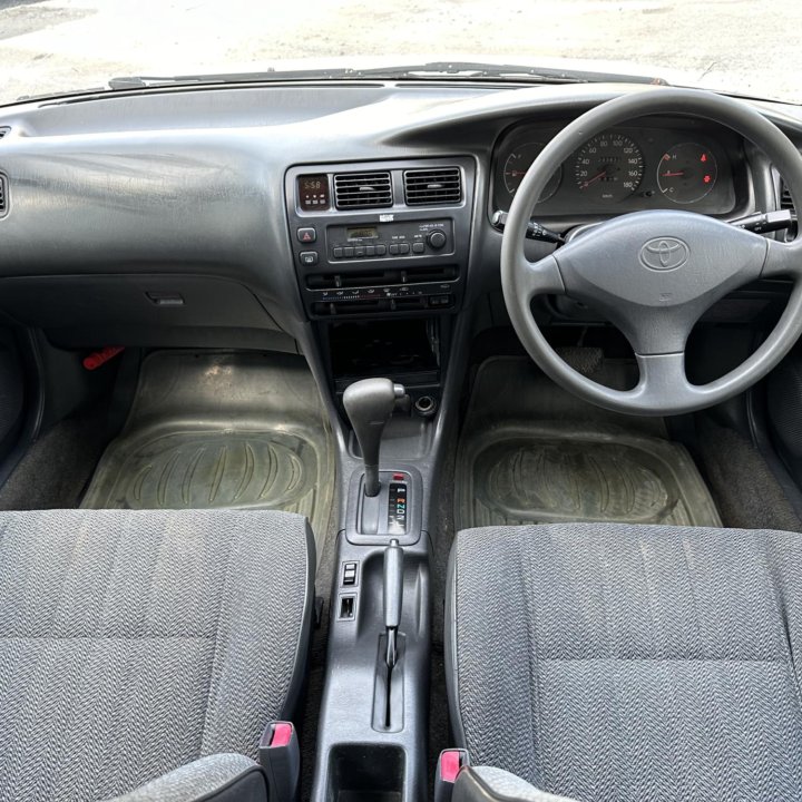 Toyota Corolla, 1994