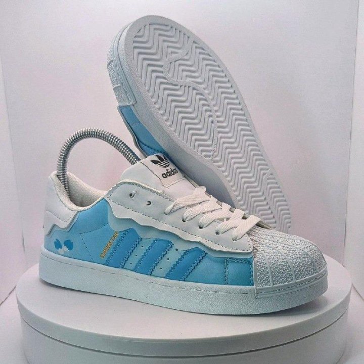 Кроссовки Adidas Superstar