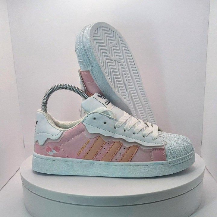 Кроссовки Adidas Superstar