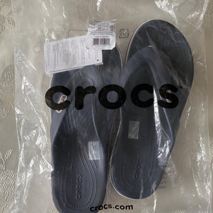 Мужские шлепанцы crocs