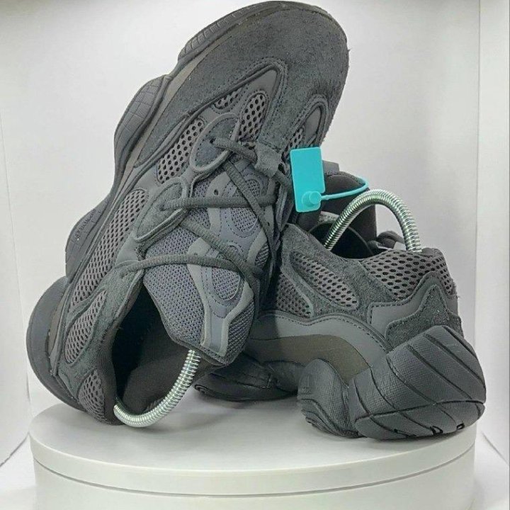 Кроссовки Adidas Yeezy 500